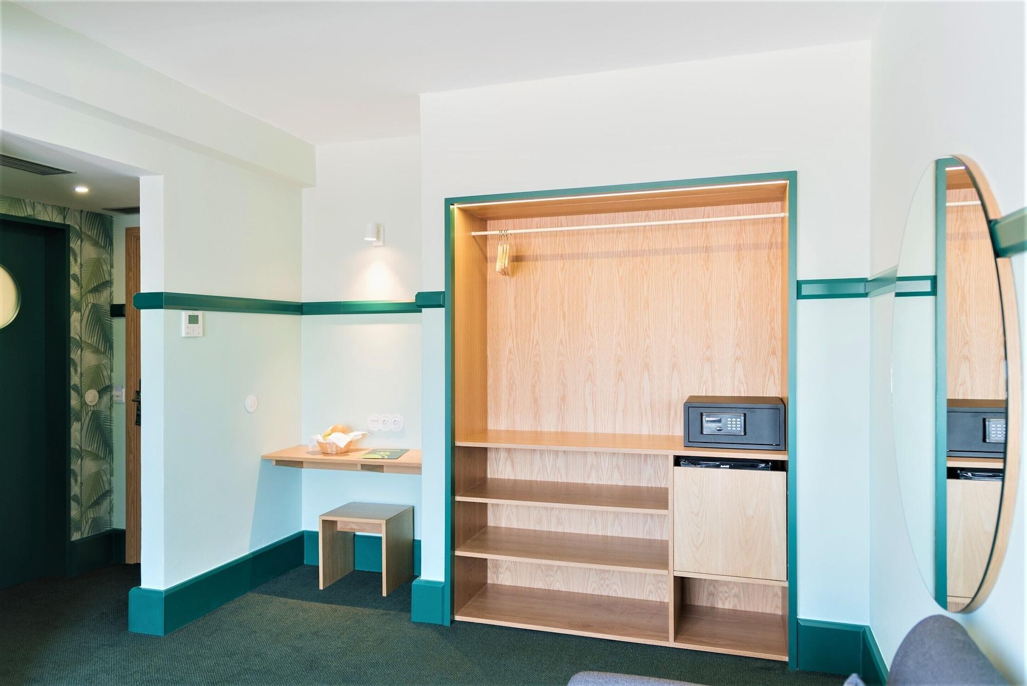Holiday Inn Express & Suites Lisbon - Principe Real By Ihg Екстериор снимка